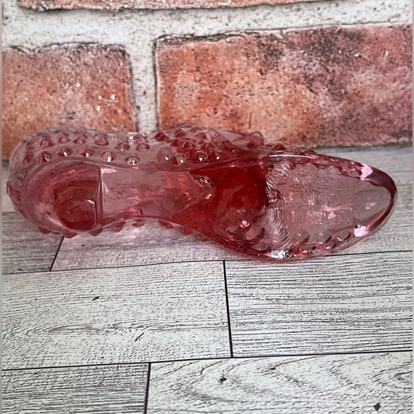 Fenton glass slipper Raspberry Pink - Picture 8 of 13